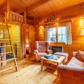 Haus Svenja, hotel u gradu Ostzebad Koserov
