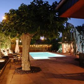El Cedre Blau Vivienda con piscina en Granollers، فندق في جرانويرس