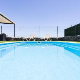 Finca Vinco II with heated pool
