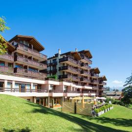 Hotel Helvetia Intergolf, ξενοδοχείο σε Crans-Montana