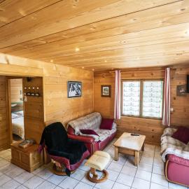 Chalet spacieux à Châtel - 3 chambres, 9 personnes, parking dispo - FR-1-676-124