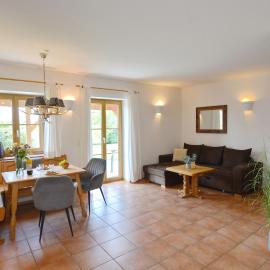 Meisterhof - Hartsee, hotel v destinaci Eggstätt