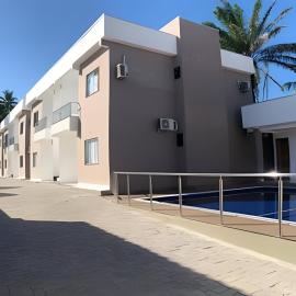 500m da Praia de Taperapuãn | Piscina | Ar | Wi-Fi, hotel in Porto Seguro