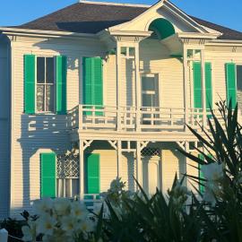 Lotus Galveston, hotel in Galveston