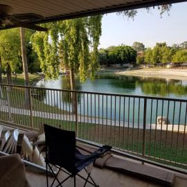 Lakeside Lake Biltmore Village Condo، فندق في فينكس