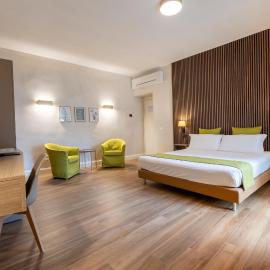 Gelsi Luxury Suites、ソラのホテル