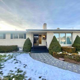 Roomy Midtown Home-Large and Central to Everything, hotelli kohteessa Pocatello