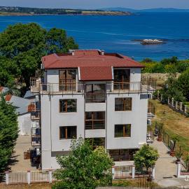 Family Hotel Silitur, hotel v mestu Ahtopol