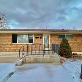 Newly Renovated Home w Garage Near Old Town, Hotel in Pocatello