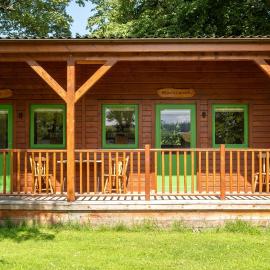 Marcassie Farm Lodges - Birch Studio, hotel in Forres