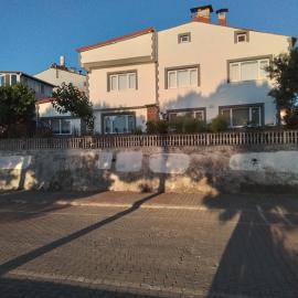 Gerze Beyaz Yalı Tatil Evi, hotel u gradu Gherzeh
