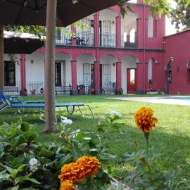 Aparthotel Can Gallart, hotel in Santa Coloma de Farners