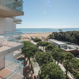 Appartamenti BIANCO NERO, hotel in Lignano Sabbiadoro
