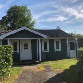 Juud: Steendam şehrinde bir otel