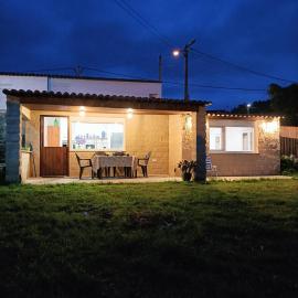 A casa de Flora, Hotel in Noya