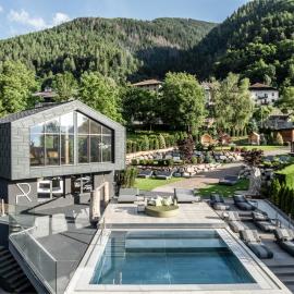 Hotel Ravelli Luxury Spa, hotel a Mezzana