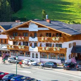 Hotel Alpenblick, hotel ve Filzmoosu