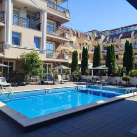 Divela 3 Apartments, hotel di Nesebar