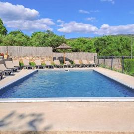 Amazing Apartment In Vallon Pont Darc