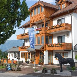 Pension Kärnten、ゼーボーデンのホテル