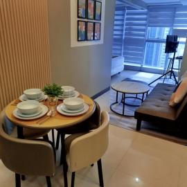 Uptown Parksuites Tower 1 BGC، فندق في مانيلا