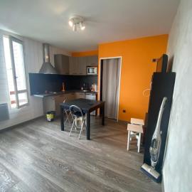 Appartement Le SKICOSY à Guzet Neige, hotel in Ustou