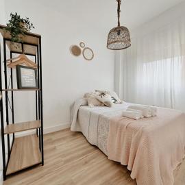 Casa Rural Puebla Deluxe l Privacidad e intimidad, hotel in Puebla de Alcocer