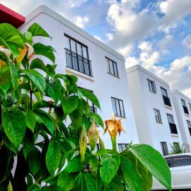 The House Beautiful, Tatu City, hotel in Tatu City