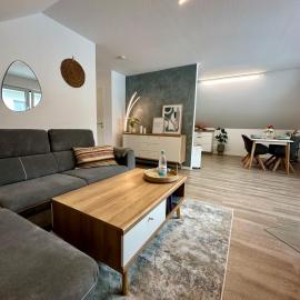 Bad Lippspringe में, होटल Familie oder beruflich - 2 Schlafzimmer - 3 Betten - Geräumig - Küche - Gemütlich