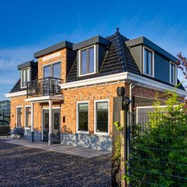 Villa Savannah, hotel in Roelofarendsveen