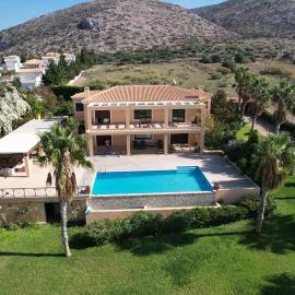 Sunset Villa, Hotel in Saronida