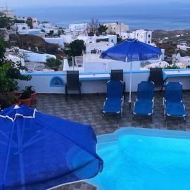 Stella Nomikou Apartments, Hotel in Firostefani