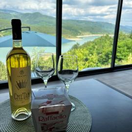 Lake View Cottage - Zavojsko jezero, hotel i Zavoj