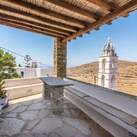 Gladiolus House - Tinos，Tzádhos的飯店