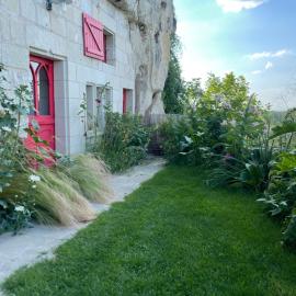 Gite des Perreyeurs - maison troglodyte avec vue sur Loire