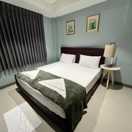 Arttra Villa, hotel v mestu Bang Chak