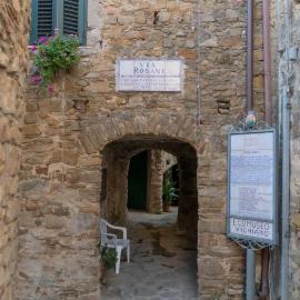 B&b Sotto l'arco, מלון בVatolla