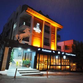 Microyal Hotel، فندق في أنطاليا