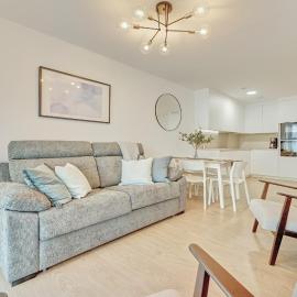 Apartamento Salesianos By Clabao, hotel en Pamplona