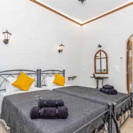 Riviera Apartment