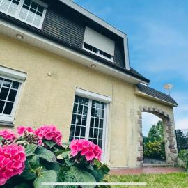 Maison de Tara à la mer