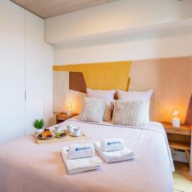 Host Wise - Seaside Bright Flat w Balcony, hotel in Leça da Palmeira