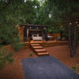 Luxury tiny house with hot tub and private deck!