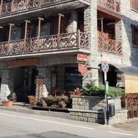 Stone House Viù-Location Orange