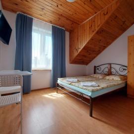 Pokoje Gościnne Kolorowa, Hotel in Nowęcin