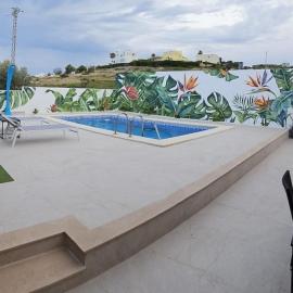 Chalet Edy con piscina, hotel i Peñíscola