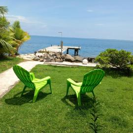 Viesnīca Chambres chez Maeva, bord de mer privé pilsētā Uturoa