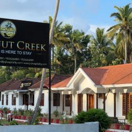 Coconut Creek Homestay Kumarakom, hotel in Kottayam