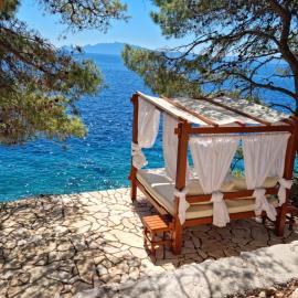 Robinson Medvidina Bay, hotel a Zastražišće