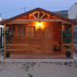 Cabaña de madera, hotel a Chinorlet